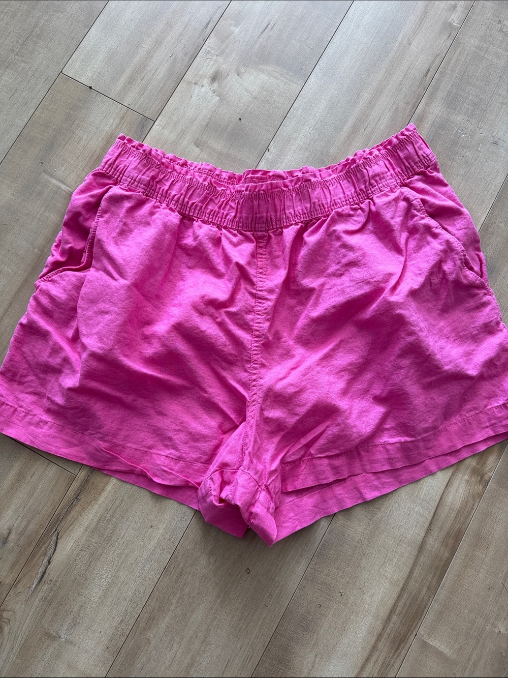 H&M Women's Pink Linen Blend Elastic-Waist Shorts with Pockets